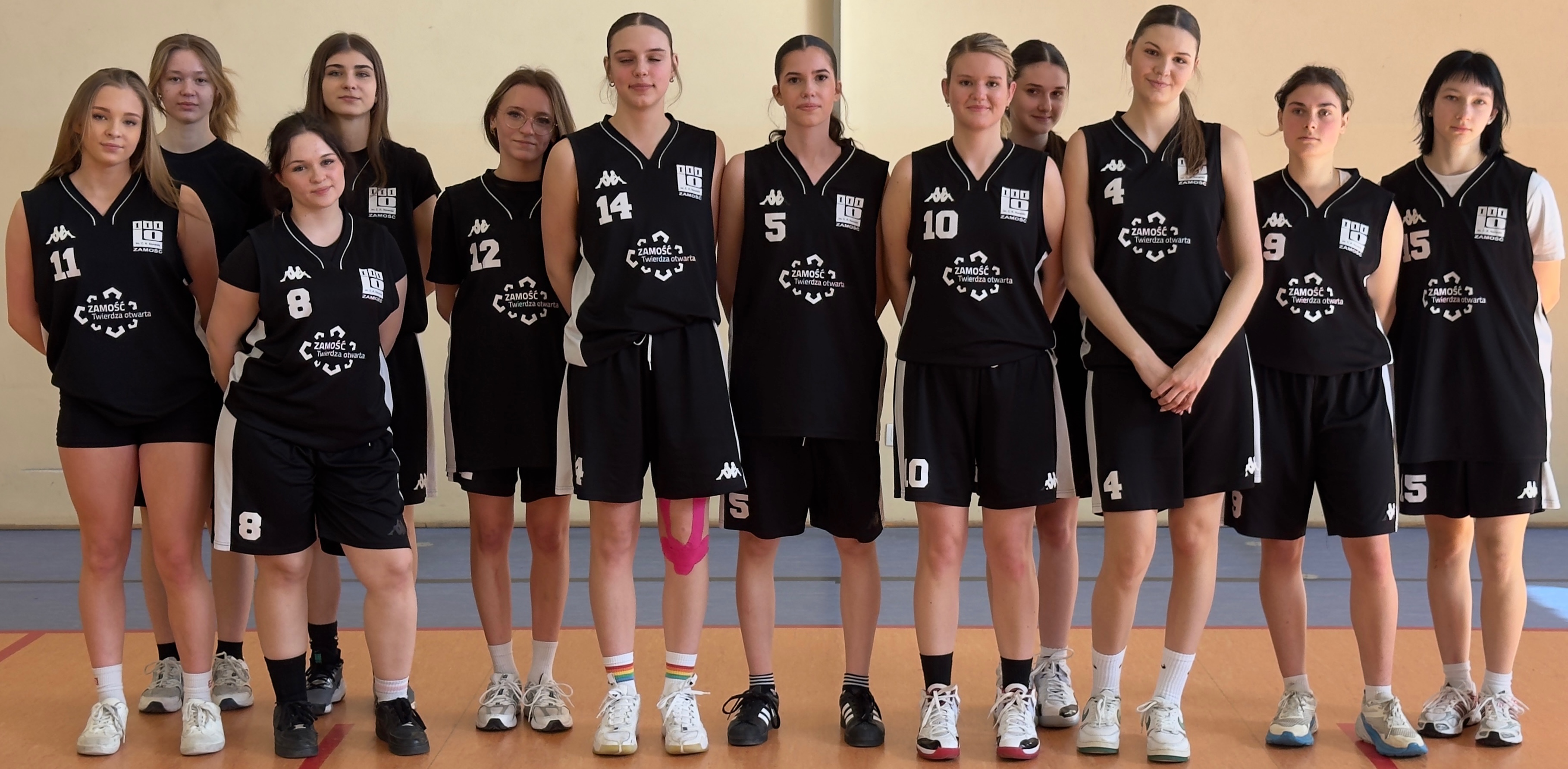 Koszykarki na podium